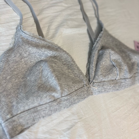 Gray Lace Bra with Spaghetti Straps - Picture 3 of 5